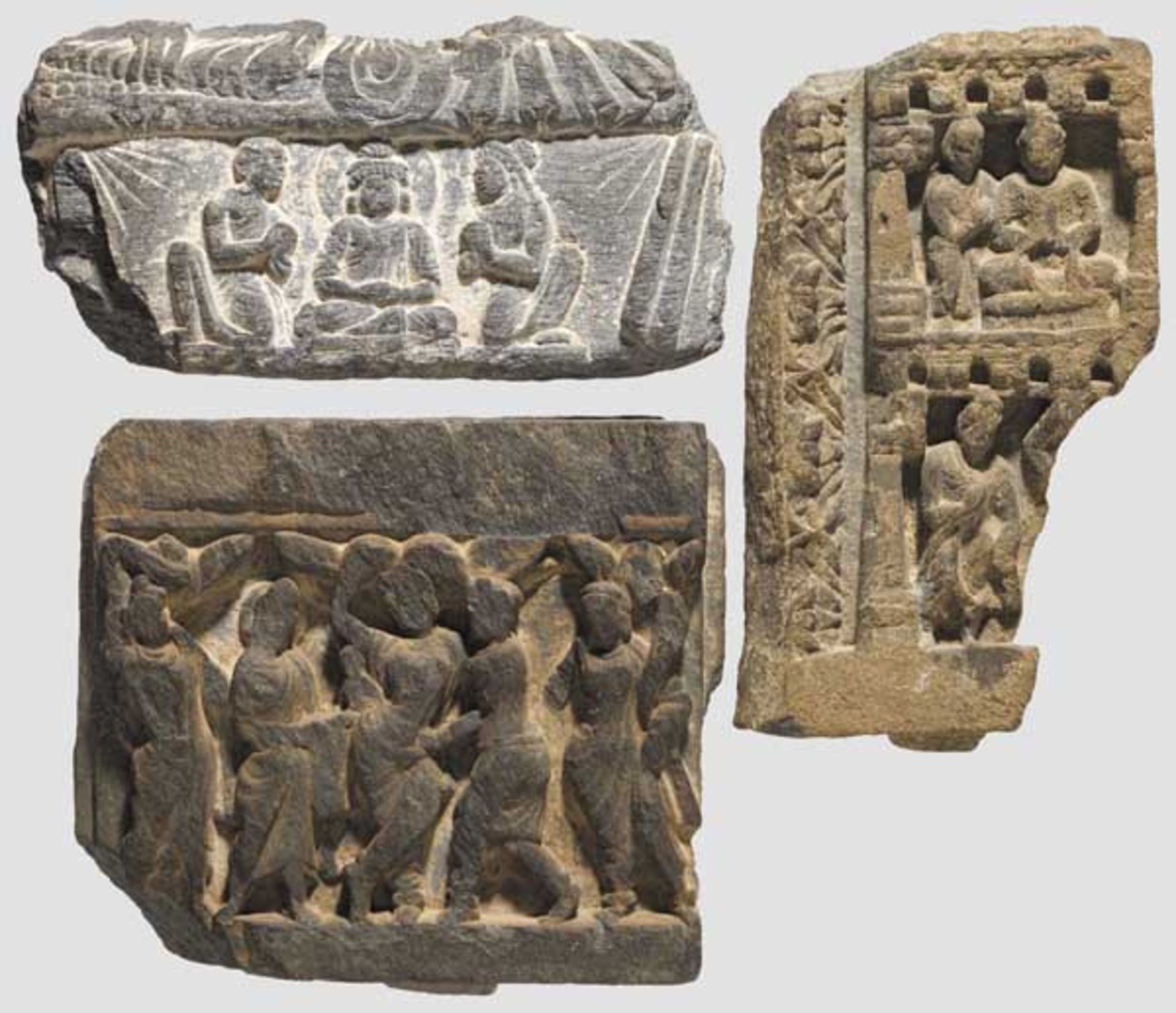 Drei buddhistische Reliefs, nordindischer Raum, 2. - 3. Jhdt. n. Chr.   Frühbuddhistische