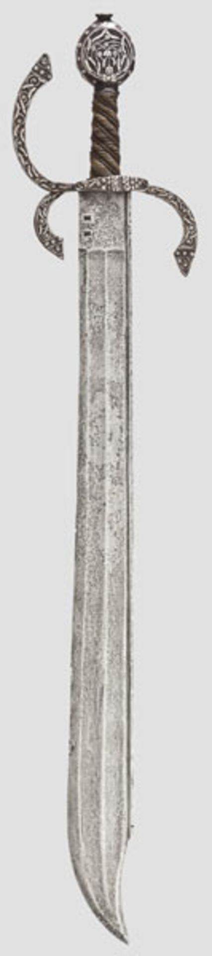 Silbertauschierte Storta, Italien um 1600   Kräftige, zum Ort leicht verbreiterte Rückenklinge mit - Bild 2 aus 9