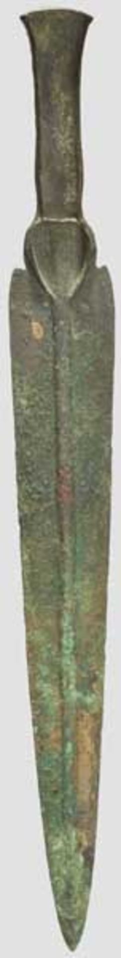 Bronzedolch mit Randleistengriff, Luristan", spätes 2. bis frühes 1. Jtsd. v. Chr.  " Einteilig