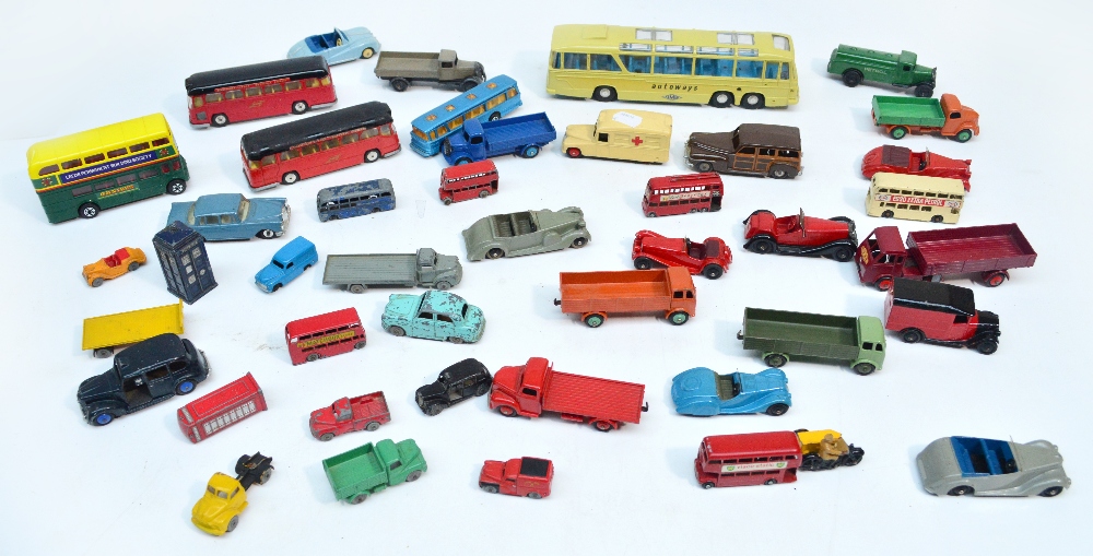 A quantity of vintage diecast unboxed playworn vehicles including Dinky Dublo Bedford, Dinky
