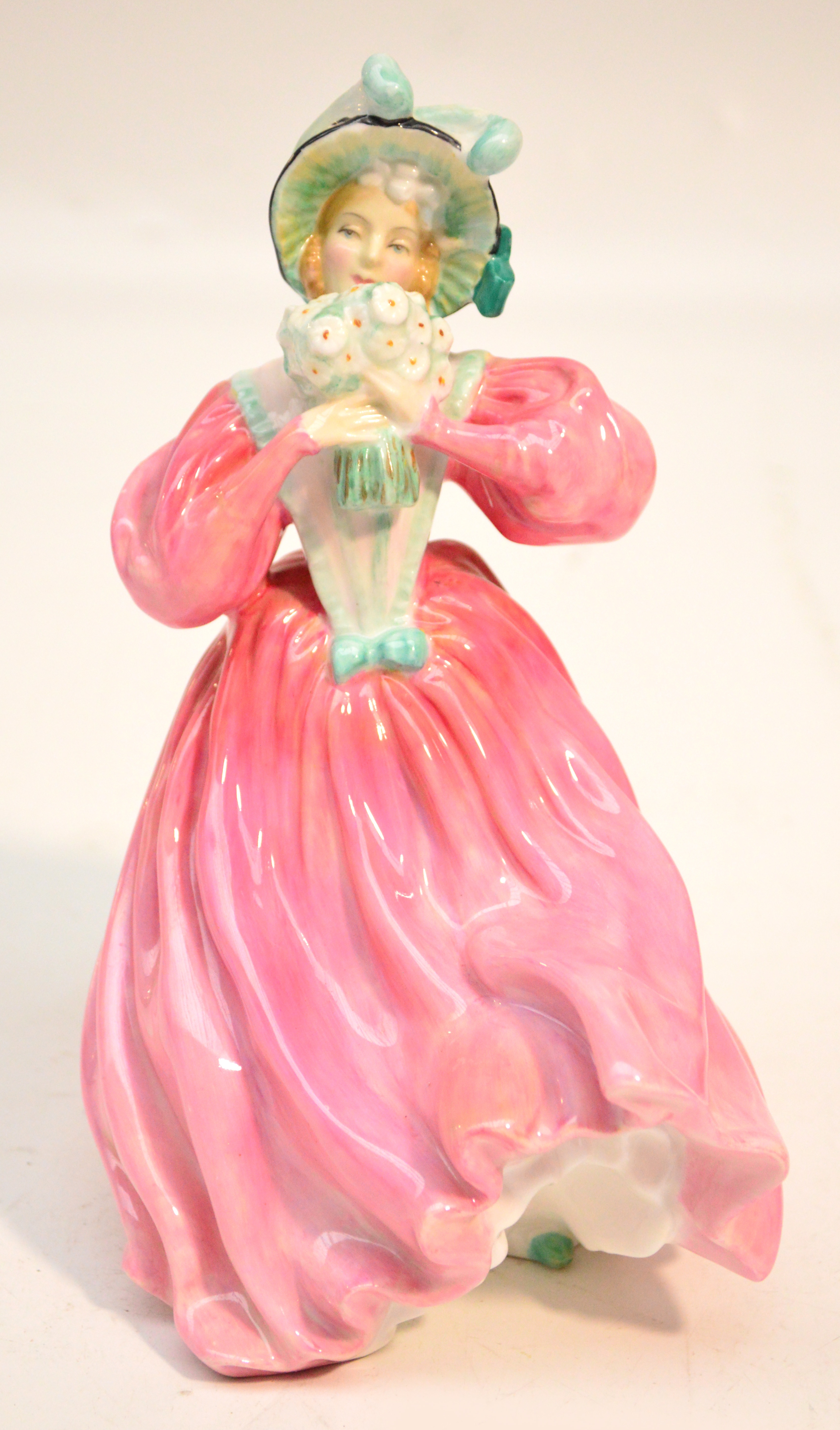 A Royal Doulton figurine HN1928 "Marguerite". CONDITION REPORT: Appears good with no obvious signs