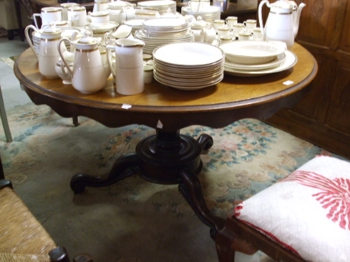 A Mid Victorian Mahogany Tilt-Top Breakfast Table.