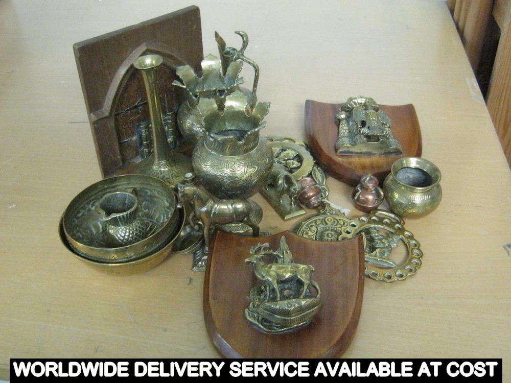 Quantity of brassware including Eastern brassware