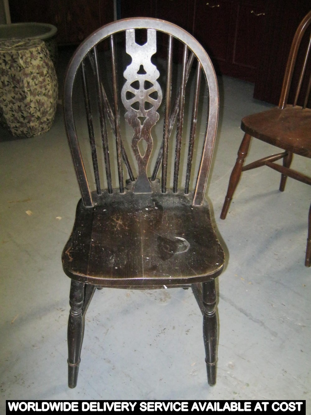 1 x wooden wheel back dining chair