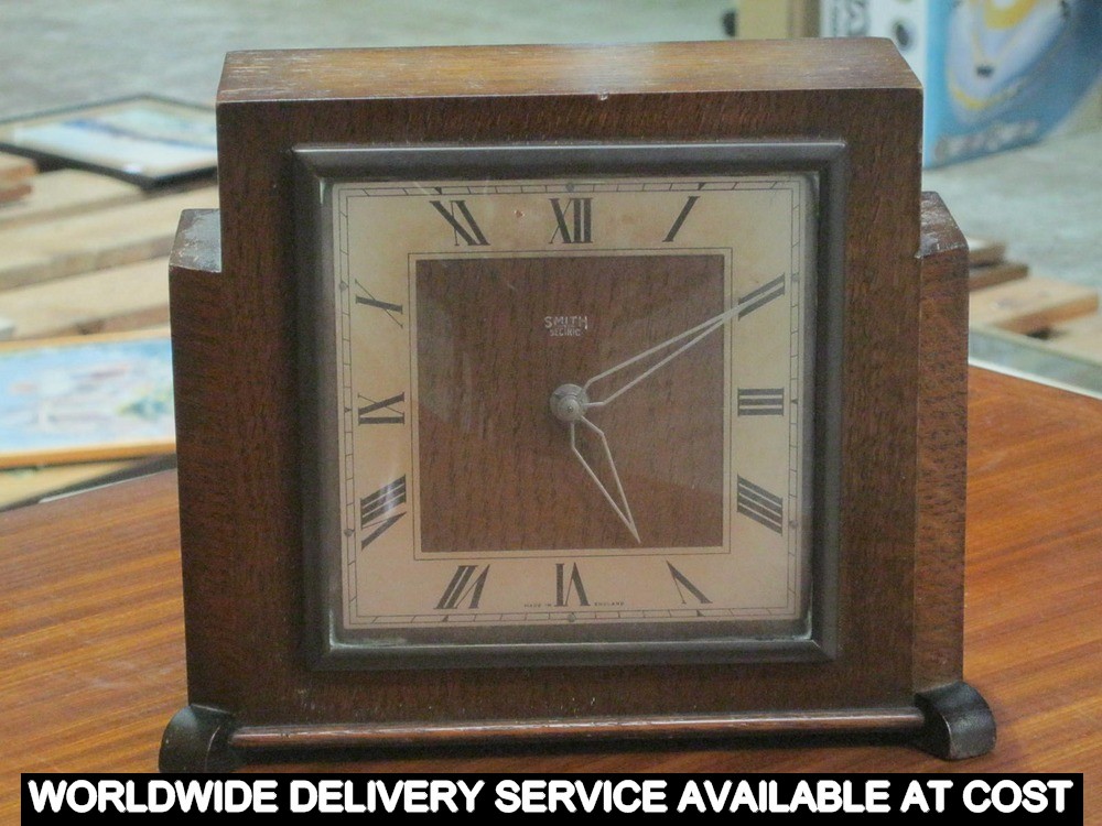 Smiths Sectronic oak cased mantle clock