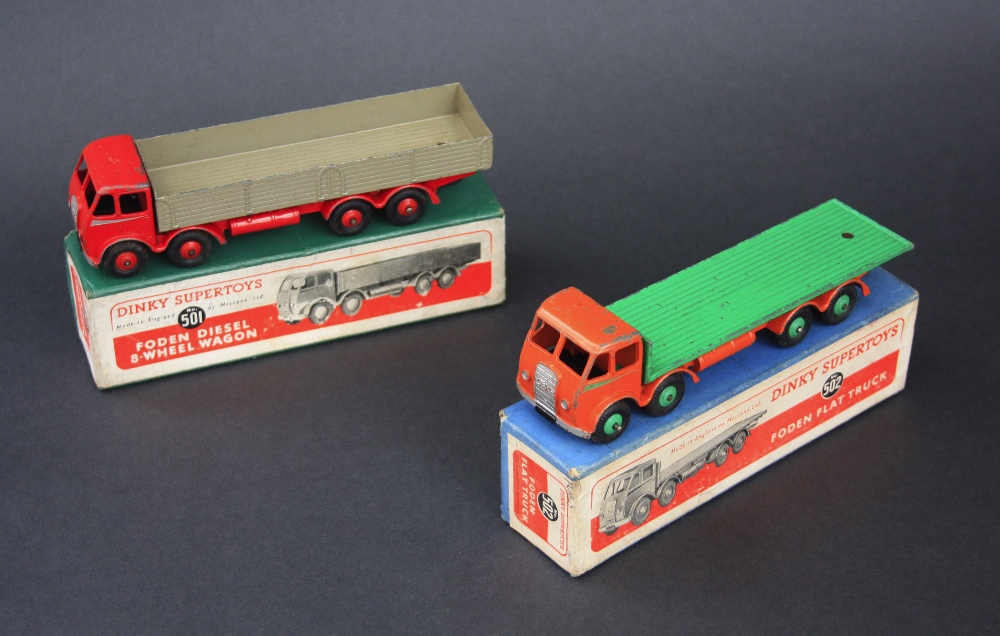 Dinky Supertoys 501 Foden Diesel 8-wheel Wagon, red cab with silver flashes to sides, 1st type