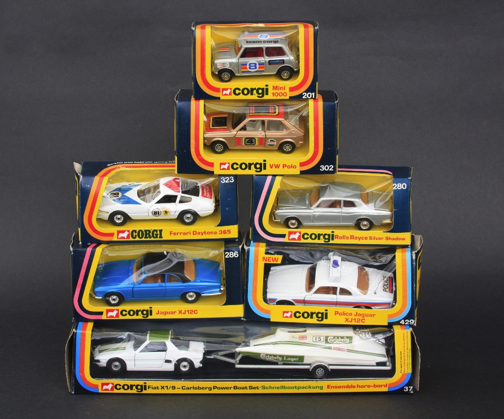 Corgi Toys 37 FiatX1/9 Carlsberg power boat set, window boxed with inner cardboard display piece,