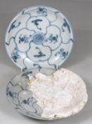 Tek Sing Cargo - two Chinese porcelain dishes of circular form the interior and exterior painted