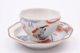 A Chelsea octagonal teabowl painted in the Kakiemon palette with the ‘Lady in a Pavillion’