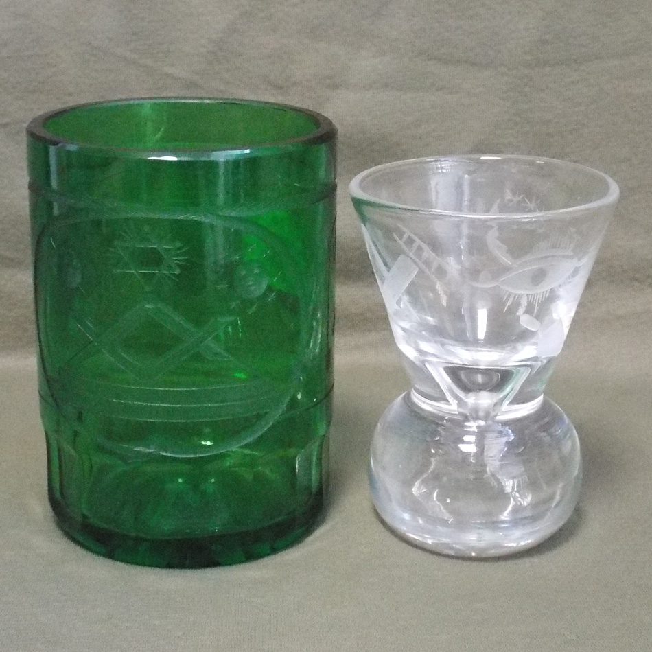 19th CENTURY GREEN TINTED MASONIC BEAKER WITH ETCHED DECORATION AND A CLEAR GLASS MASONIC SHOT