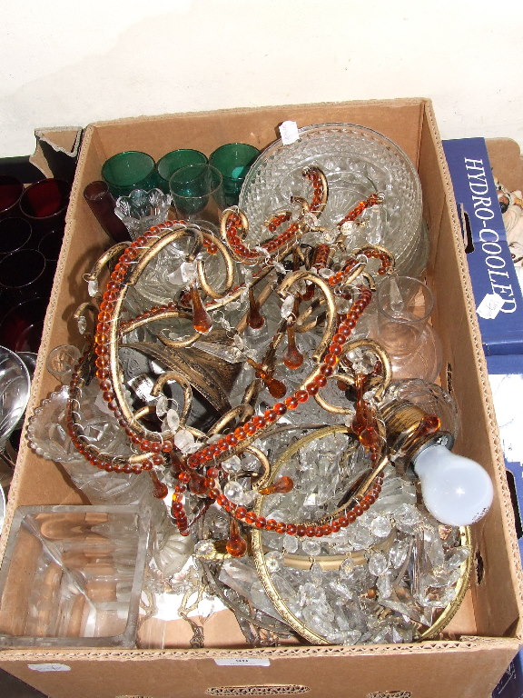 A glass chandelier, with prismatic drops, and other glass (box)