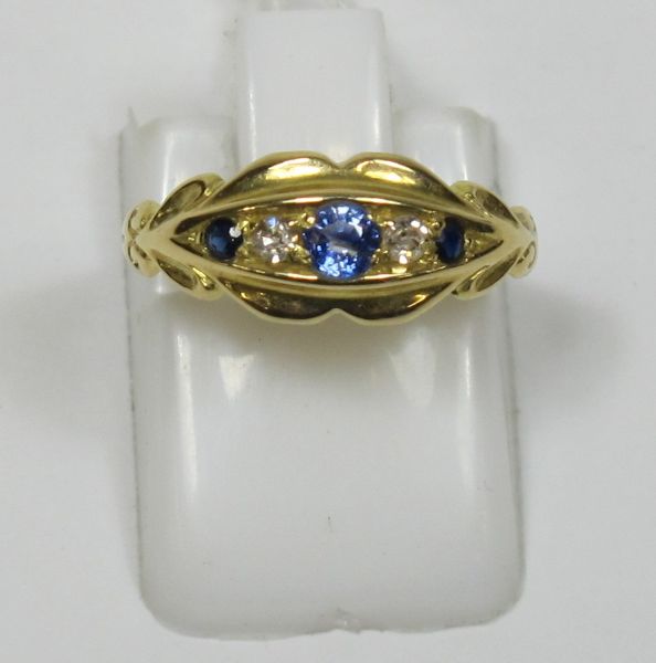 18CT GOLD VICTORIAN STYLE (BOAT SHAPE SETTING) DIAMOND/SAPPHIRE RING H½ SIZE Bidding is taking place