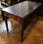 Mahogany Pembroke table, with single frieze drawer and dummy drawer on turned supports and