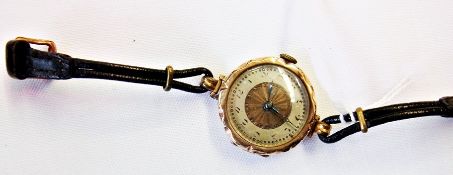 Gold-coloured metal lady's wristwatch