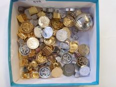 Quantity of 1986 Franklin Mint, Arthur and the Knights of the Round Table medallions and other