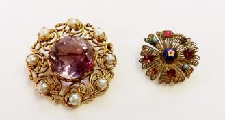 9ct gold bar brooch set amethyst and cultured pearls, circular with centre faceted amethyst,