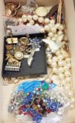 Various vintage costume jewellery including: a Murano glass bead necklace, faux pearl necklaces,