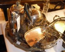 Quantity of silver plated items, including: tea service by Walker & Hall, Sheffield, comprising