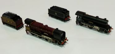 Hornby Railways 00 gauge LMS "Duke of Sutherland" and the British Rail Class "Yorkshire", No R259,