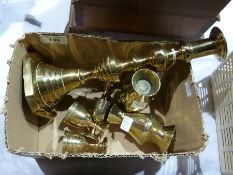 Quantity of brassware to include: candlestick holder, eggcups and other items (1 box)