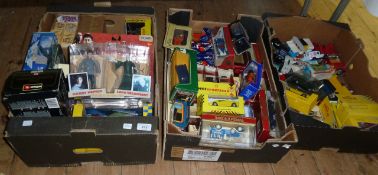 Large quantity of diecast model cars, mainly boxed, models of Yesteryear, Shell sportscar