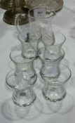 Glass jug and six matching glasses (7)
