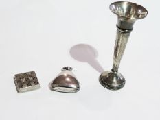 Edwardian silver pendant sovereign case, triangular and plain, Birmingham 1904, maker WHS, silver