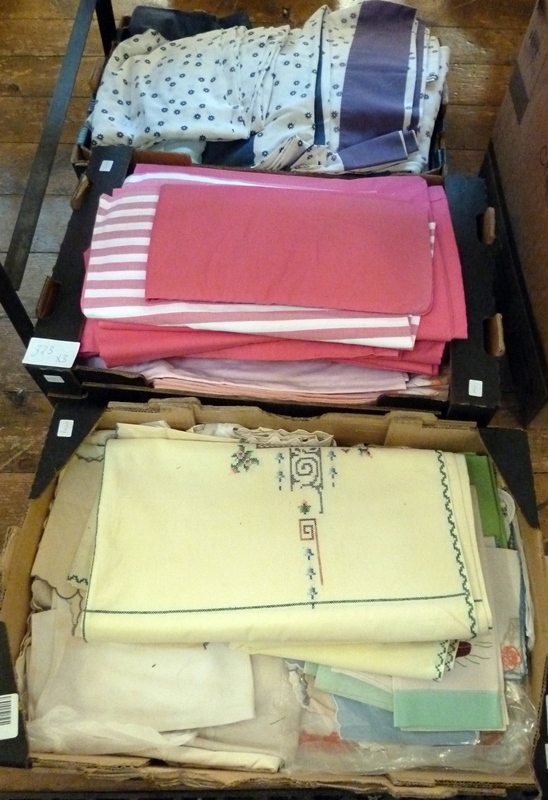 Large quantity of table linen, bedsheets etc. (3 boxes)