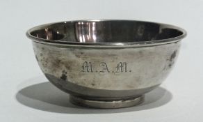 George V silver bowl of plain form, Sheffield 1922, dia. 12cms, 5ozs approx.