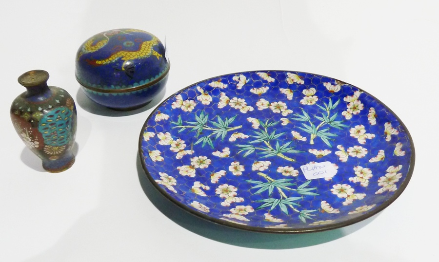 Oriental enamelled plate prunus decorated, cloisonne covered trinket box, cloisonne and other items