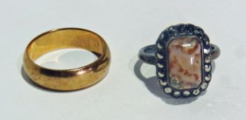9ct gold wedding ring, approx. 4g, and silver agate and marcasite ring