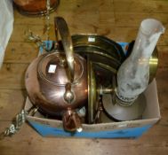 Copper kettle, various brass and copper items, a paraffin lamp etc. (1 box)