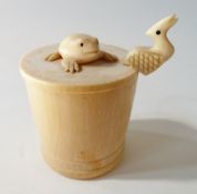 Japanese ivory pot and cover, with carved frog finial and carved duck spoon, 6.5cm high