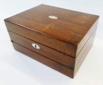 Victorian mother-of-pearl inlay rosewood sewing/writing box, the lid inlaid with oval mother-of-