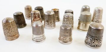 Silver thimble, Chester assay, cased, eight other silver thimbles and five other white metal