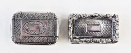 Georgian silver vinaigrette, rectangular with rounded corners, engraved trellis bands, Birmingham