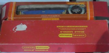 Hornby Railway '00' gauge British Rail Class 86-2 BO-BO electric Felix engine No R360 together