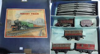 Hornby 'O' gauge train set No 501, Passenger set with clockwork LMS loco with tender and three