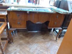 Twentieth century walnut veneer triple mirror back dressing table, with kneehole and two short
