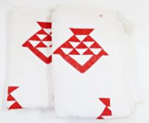 An American quilt "Red Basket" on white ground (af)