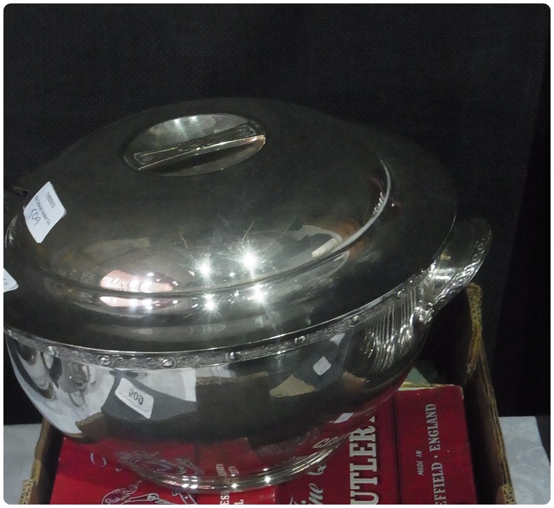 Early twentieth century soup tureen, with matching ladle and quantity of EPNS flatware, all boxed (1