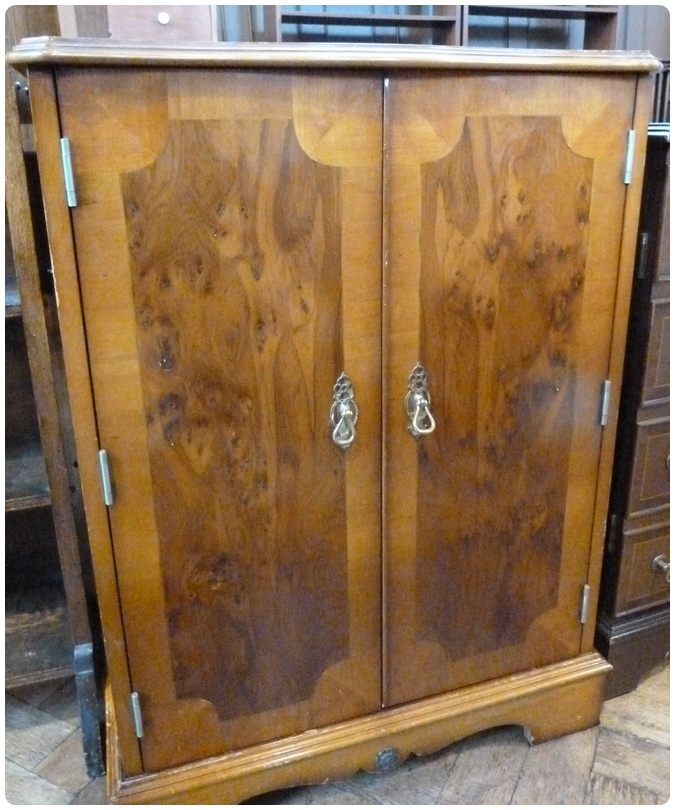 Harlow Reproductions limited modern walnut veneered cupboard, pair doors enclosing cupboard and