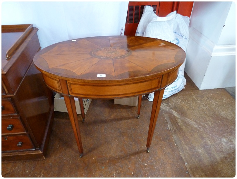 Edwardian Sheraton revival satinwood inlaid oval side table, with central foliate and shell