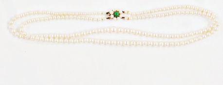 Double-string graduated cultured pearls with 9ct pearl and jade flowerhead clasp