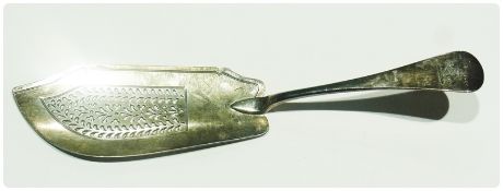 Georgian silver fish slice, with pierced foliate decoration, London 1823, 6ozs approximately
