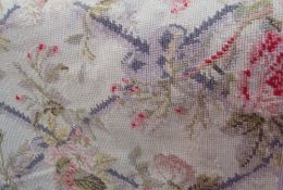 Twentieth century tapestry rug/hanging, decorated with roses on a cream and grey ground