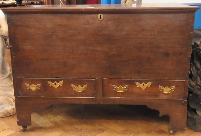 Antique oak mule chest, hinged top with inset and ogee moulding over two short drawers to base, with