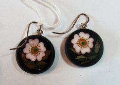 Pair pietra dura pendant drop earrings, each circular and black, inlaid with pink flowerhead