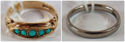 9ct gold and turquoise ring, set five small turquoise