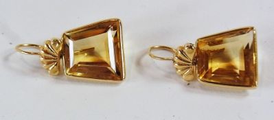 Pair 18ct gold and citrine earrings